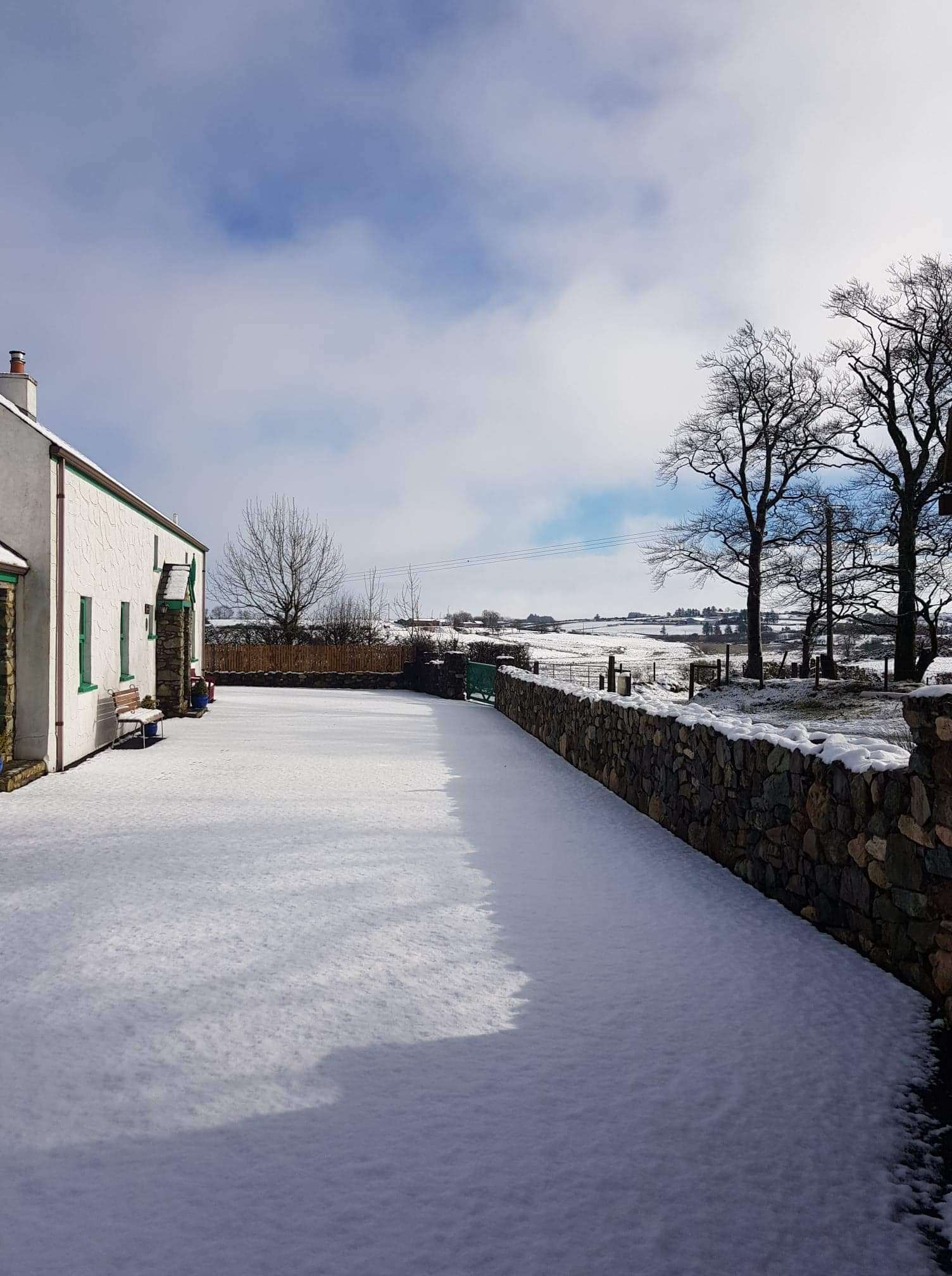 Drumaneir cottage in the winter